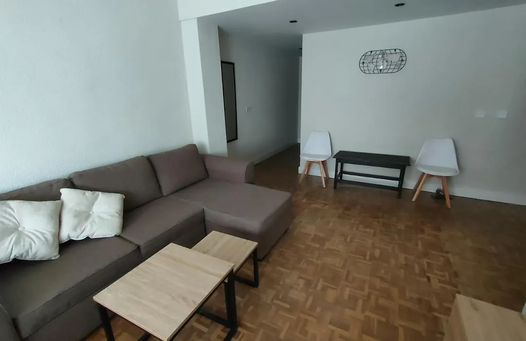 Céntrico apartamento inteligente-1